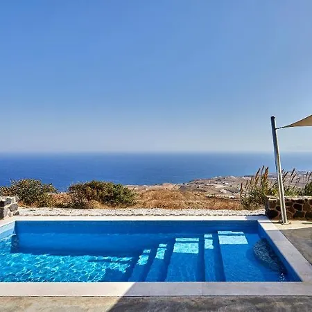 Theano Cave &